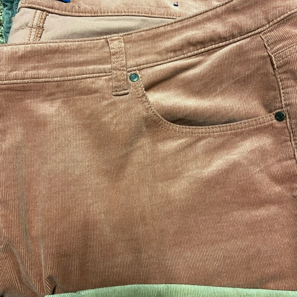 Talbots Women’s Plus Size Corduroy Pants - Picture 3 of 4